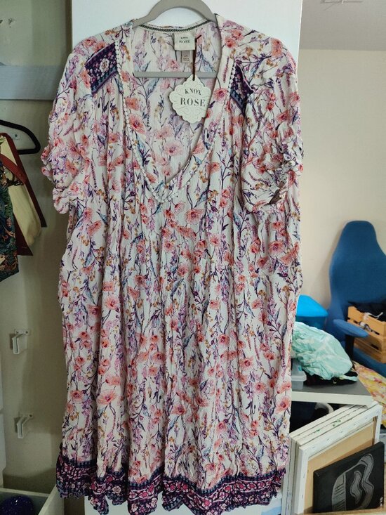 Knox Rose Dresses & Skirts - Knox Rose White floral dress - 3X